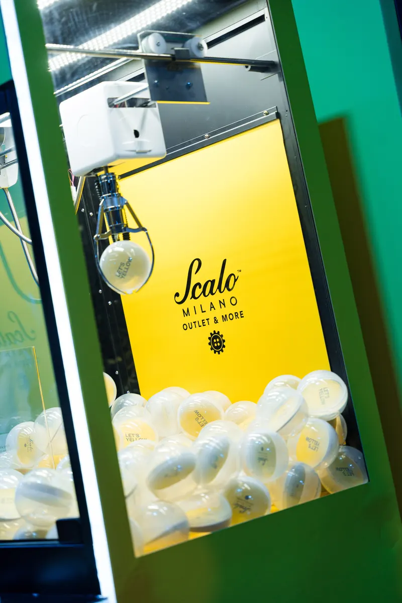 Scalo Milano Outlet & More: La claw machine al Festival Universitario, contenuto 2